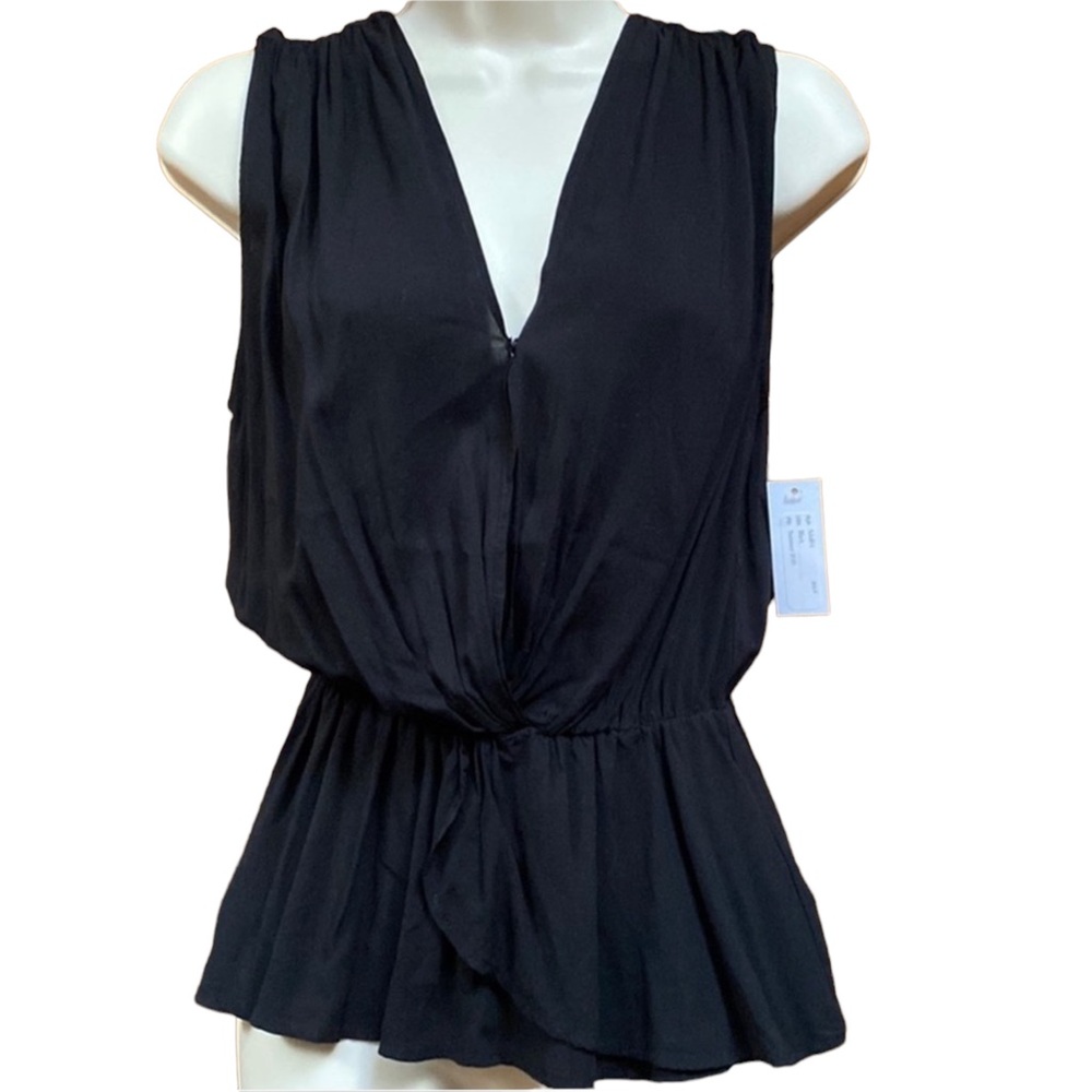 Velvet by Graham & Spencer Black sleeveless top NWT